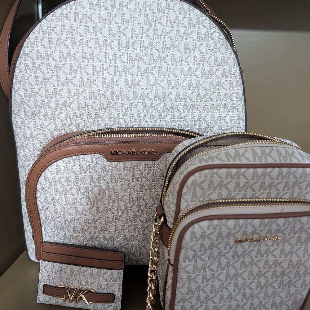 Authentic Michael Kors 3-Piece